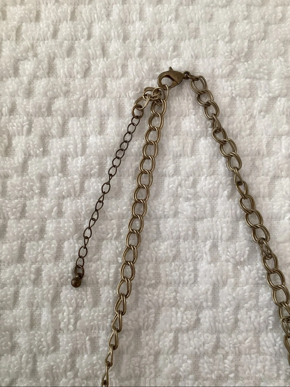 Beautiful Gold & Peach Tone Floral Bib Necklace
